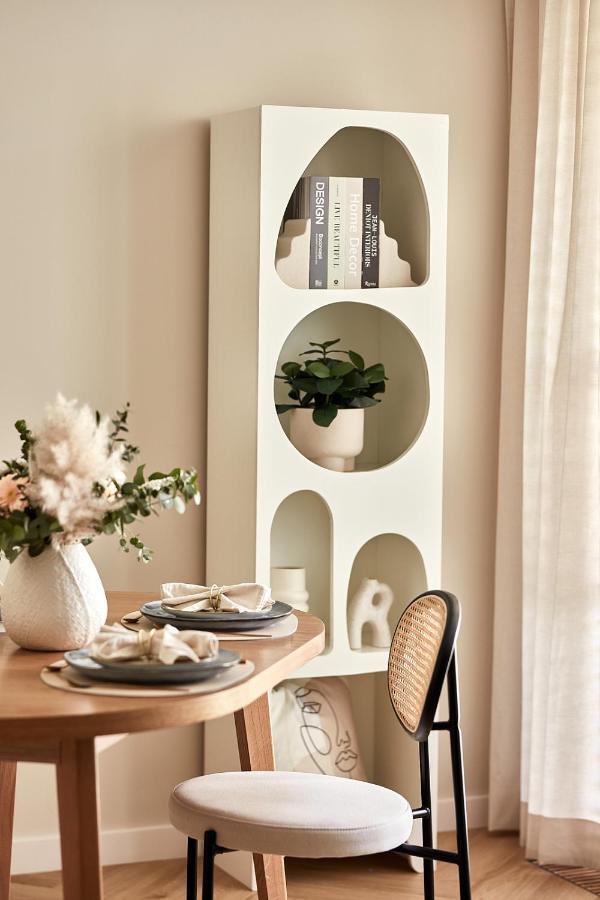 Zoli Stork - Hubnera 5 * Warschau